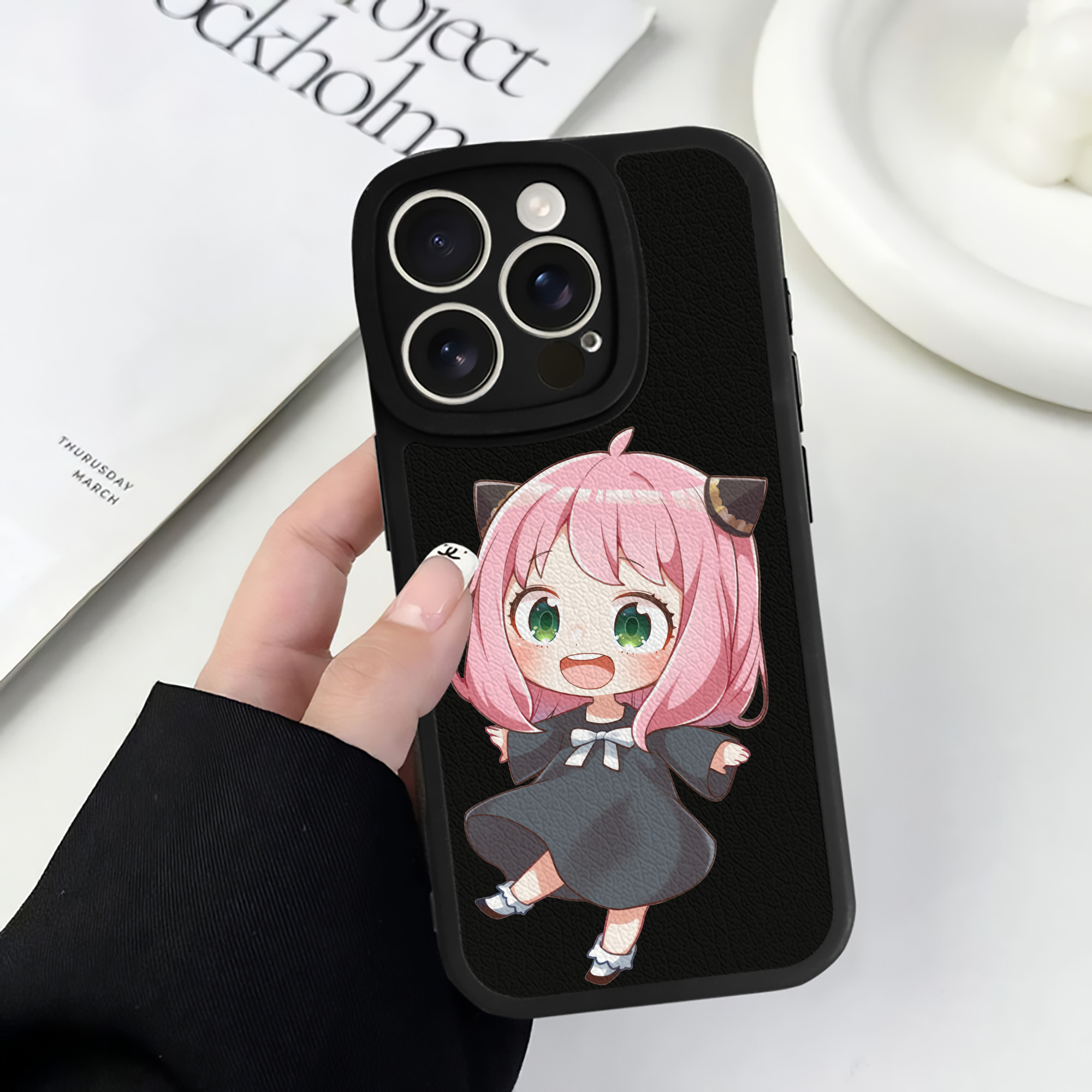 （画像用） SPY×FAMILY间谍家家酒 【iPhone 16シリーズ対応】シリコンスマホケース（レザー調） 材質：シリコン
